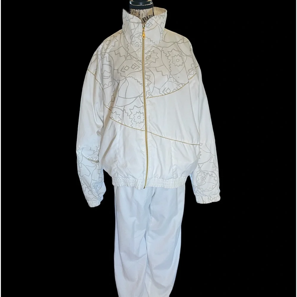 Rare Find❣️ FILA Vintage White with Gray Print & Gold Tracksuit, Women’s Size 14 - Picture 2 of 13